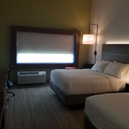 Holiday Inn Express & Suites - Fort Mill By Ihg Buitenkant foto